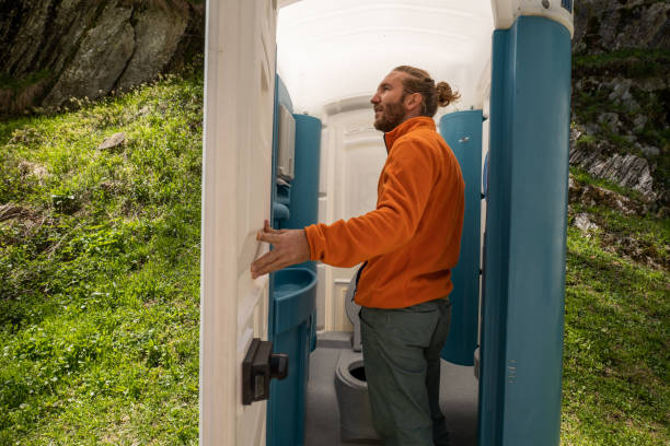 Best Affordable porta potty rental  in Topeka, KS
