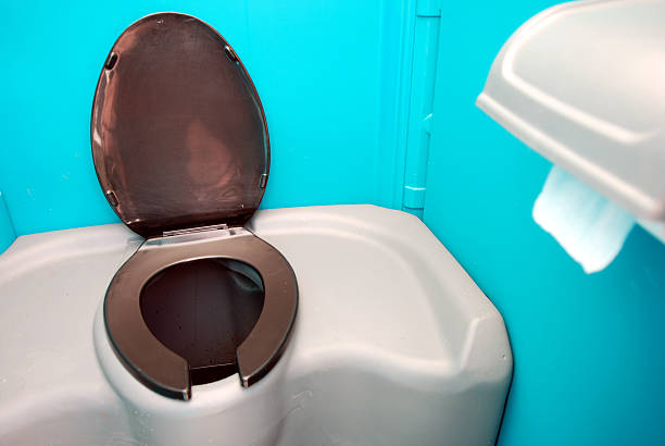 Best Affordable porta potty rental  in Topeka, KS